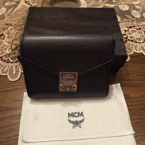 MCM Black Leather Wallet includes Box and Dustbag